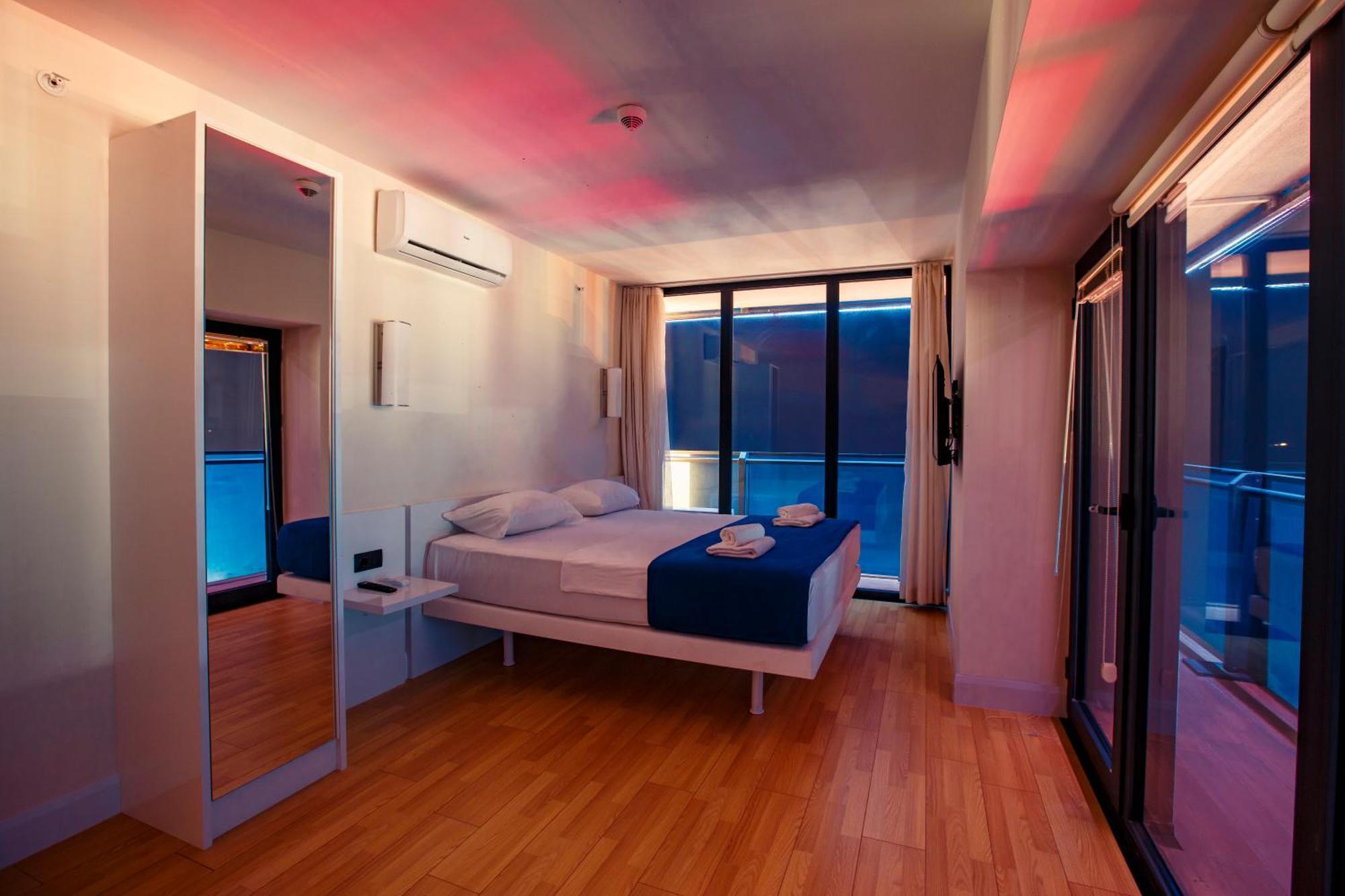Panorama Orbi Beach Resort Center Suite Batum Dış mekan fotoğraf